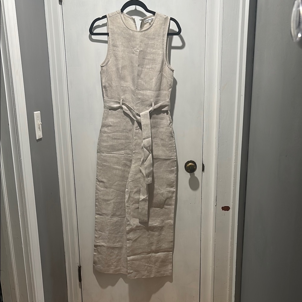 REFORMATION Naomi linen junpsuit tie waist size 4